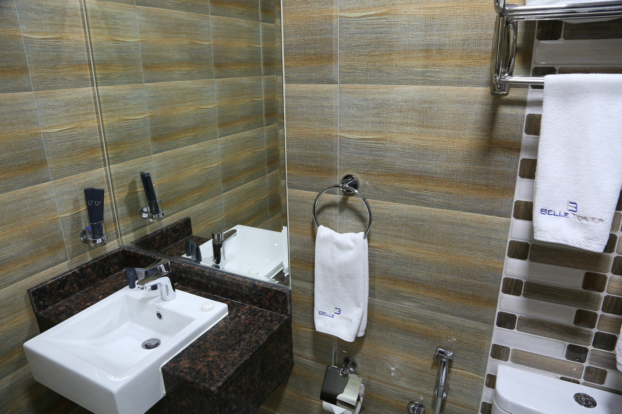 Belle Tower Apartments Manama Eksteriør bilde